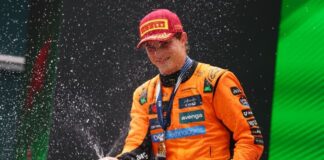 فورمولا 1: أوسكار بياستري يفوز بجائزة الصين الكبرى و»ماكلارين» تحتفل بثنائي تاريخي بياستري يهدي ماكلارين فوزاً ثنائياً تاريخياً في جائزة الصين الكبرى