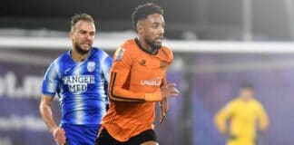 نهضة بركان يتأهل إلى ثمن نهائي كأس العرش بعد فوزه على اتحاد طنجة نهضة بركان يتأهل لثمن نهائي كأس العرش بعد الفوز على اتحاد طنجة