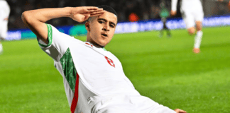 كأس إفريقيا U17: عبد الله وزان يخطف الأنظار ويقترب من كبار أوروبا عبد الله وزان يتألق في كأس إفريقيا U17 ويثير اهتمام مانشستر يونايتد