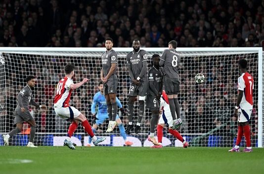 دوري أبطال أوروبا: ريال مدريد يتطلع إلى ريمونتادا تاريخية ريال مدريد يسعى لريمونتادا تاريخية أمام أرسنال