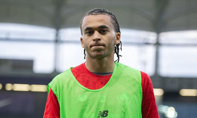 Toulouse FC v Lille OSC - Ligue 1 McDonald's إيتان مبابي ينهي موسمه مع ليل بسبب إصابة خطيرة ويخضع لعملية جراحية