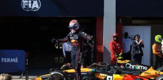 فورمولا 1: فيرستابين يتوج بجائزة إميليا رومانيا الكبرى ويشعل سباق اللقب فيرستابين يفوز بجائزة إميليا رومانيا الكبرى ويقترب من صدارة الفورمولا 1