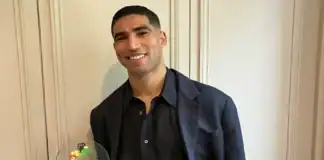 أشرف حكيمي يتوّج بجائزة مارك فيفيان فوي 2025 كأفضل لاعب إفريقي في الدوري الفرنسي أشرف حكيمي يحصد جائزة أفضل لاعب إفريقي في فرنسا 2025