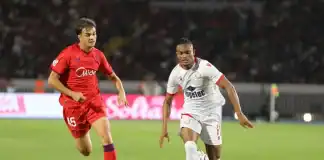 الوداد البيضاوي يسقط أمام إشبيلية بهدف دون رد في مباراة ودية مثيرة الوداد البيضاوي يسقط أمام إشبيلية بهدف دون رد في مباراة ودية مثيرة