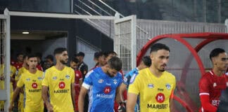 صراع البقاء يشتعل بين المغرب التطواني والشباب السالمي في الجولة الأخيرة صراع البقاء بين المغرب التطواني والشباب السالمي في الجولة الأخيرة