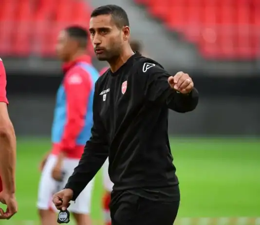 لاعبو نانت يطالبون بتعيين المغربي أحمد القنطاري مدربًا للفريق لاعبو نانت يرشحون المغربي أحمد القنطاري لتدريب الفريق