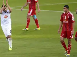 الحصيلة الضعيفة للعرب في مونديال الأندية تفتح نقاشًا حادًا بين الكرة المغربية والمصرية الحصيلة الضعيفة للعرب في مونديال الأندية تفتح نقاشًا بين المغرب ومصر