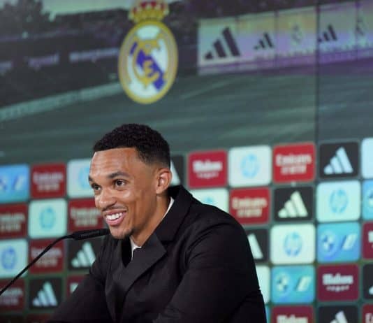 أرنولد: “الجميع في ريال مدريد يبدأ من الصفر مع ألونسو” أرنولد: الجميع في ريال مدريد يبدأ من الصفر مع تشابي ألونسو