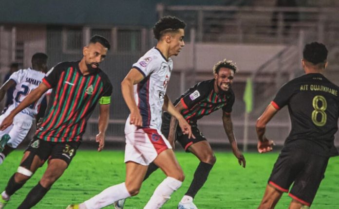 الرجاء يتفوق على الجيش الملكي ويحسم صفقة عبد الغفور لميرات