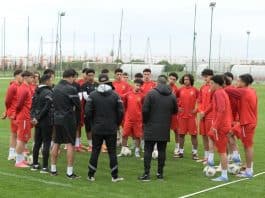 منتخب المغرب لأقل من 17 سنة يستعد لمواجهتي كندا واليابان في إسبانيا منتخب U17 المغربي يستعد لمواجهتي كندا واليابان في أليكانتي