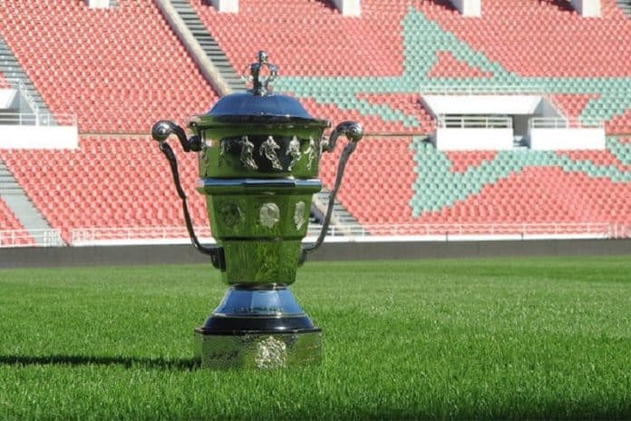 نهائي كأس العرش بين النهضة البركانية وأولمبيك آسفي في 29 يونيو