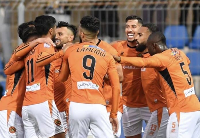 نهضة بركان يبلغ نهائي كأس العرش ويقترب من تحقيق الثلاثية التاريخية