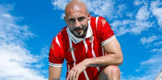 الوداد يكشف عن قميصه الجديد استعدادًا لكأس العالم للأندية الوداد يكشف عن القميص الجديد لمونديال الأندية 2025