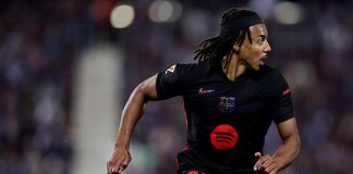 برشلونة يقرر التمسك بجول كوندي ويجهّز عقدًا جديدًا للمدافع الفرنسي برشلونة يقرر الإبقاء على جول كوندي ويجهز عقدًا جديدًا