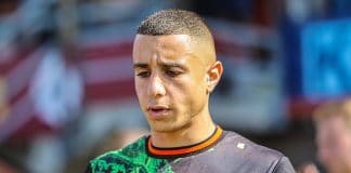 بلال ولد الشيخ ينضم رسميًا إلى الرجاء الرياضي لتعزيز الخط الهجومي الرجاء الرياضي يضم بلال ولد الشيخ نجم فولندام الهولندي رسميًا