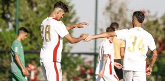 الوداد يتفوق على الراسينغ البيضاوي في أولى ودياته استعدادًا للموسم الجديد الوداد يهزم الراسينغ في أول مباراة ودية تحضيرية