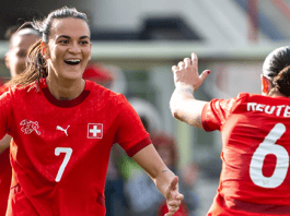 يورو السيدات 2025: سويسرا تخطف بطاقة التأهل لربع النهائي في الرمق الأخير سويسرا تتأهل لربع نهائي يورو السيدات 2025 بعد تعادل مثير