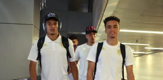 الوداد يصل إلى الدوحة لمواجهة السد في مباراة ودية الوداد يصل إلى الدوحة استعدادًا لملاقاة السد في مباراة ودية