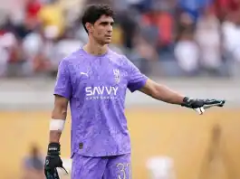 الهلال يستعد لفترة غياب ياسين بونو بتوقيع مع عبد الله المعيوف الهلال السعودي يستعد لغياب ياسين بونو بتوقيع مع عبد الله المعيوف