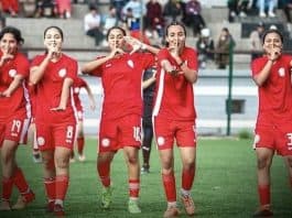 الوداد الرياضي يواصل التألق ويتصدر الدوري النسوي بعد الفوز على اتحاد تواركة الوداد الرياضي النسوي يهزم اتحاد تواركة ويتصدر الدوري المغربي