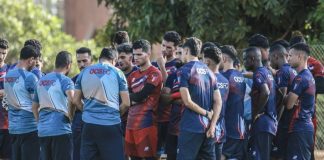 أولمبيك أسفي يختتم تحضيراته لمواجهة جمعية نجيليك في كأس الكونفدرالية الأفريقية أولمبيك أسفي يستعد لمواجهة نجيليك في كأس الكونفدرالية 2025