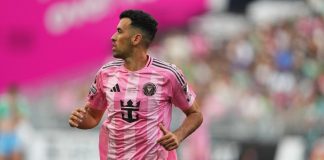 سيرجيو بوسكيتس يعلن اعتزال كرة القدم بعد مسيرة ذهبية سيرجيو بوسكيتس يعلن اعتزاله بعد مسيرة أسطورية مع برشلونة وإسبانيا