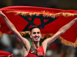 المغرب يشارك بـ30 عداء في بطولة العالم لألعاب القوى بطوكيو 2025 بقيادة سفيان البقالي سفيان البقالي يحتفل بعد فوزه في نهائي سباق 3000 متر حواجز.
