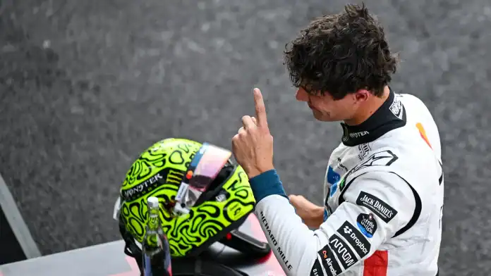 f1-norris-pole نوريس يفوز بجائزة المكسيك الكبرى ويتصدر فورمولا 1