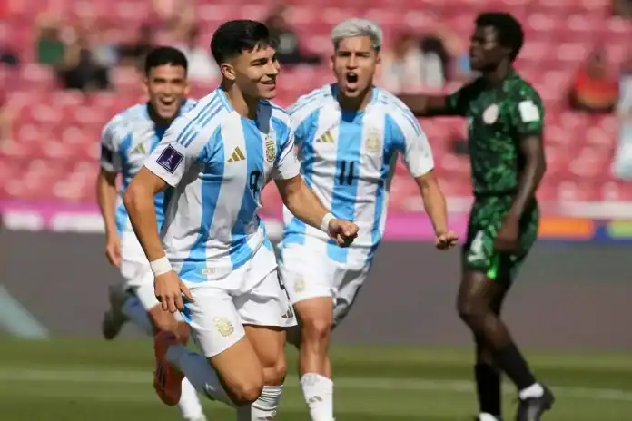 نيجيريا وجنوب أفريقيا يخرجان من كأس العالم U20