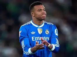 دوري أبطال أوروبا: عرض هجومي مذهل وهاتريك تاريخي لمبابي… أرسنال يهيمن على بايرن وليفربول يغرق دوري الأبطال: ثلاثية تاريخية لمبابي وأرسنال يهزم بايرن