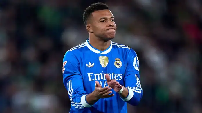 دوري الأبطال: ثلاثية تاريخية لمبابي وأرسنال يهزم بايرن