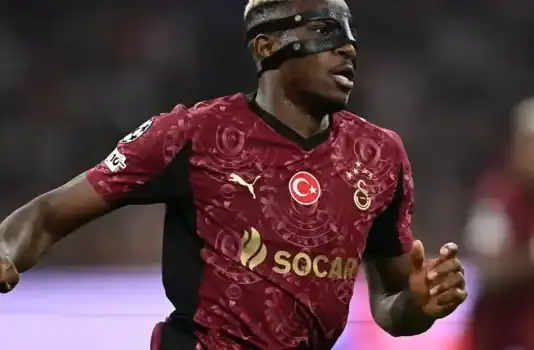 يويفا ترشح اوسيمين وفوربش وفودن وميرينو لجائزة افضل لاعب في الاسبوع يويفا ترشح اوسيمين وفوربش لجائزة افضل لاعب الاسبوع في دوري الابطال