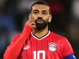 صلاح يبحث عن متنفس في كأس أفريقيا.. مصر تكشف قائمة الفراعنة مع أوسيميهن وتريزيغو صلاح في قائمة مصر لكأس أفريقيا رغم الخلافات!