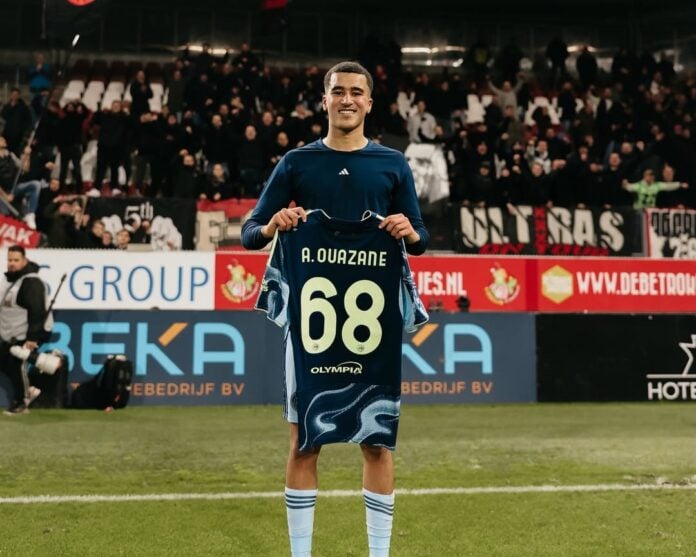 عبد الله أوزان أصغر ظهور في أياكس!