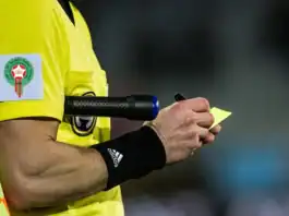 تعيينات حكام الجولة التاسعة من البطولة الاحترافية.. طاقم مغربي كامل للقمة بين تواركة والرجاء تعيينات حكام الجولة 9 من البطولة الاحترافية