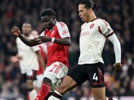 ليفربول يُوقف قطار أرسنال بتعادل مثير للجدل ويُبقي سباق اللقب مشتعلًا تعادل مثير بين أرسنال وليفربول في قمة البريميرليغ!