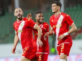 الوداد يُسحق أولمبيك الدشيرة بخماسية نظيفة ويُعزز صدارته في الدوري المغربي الوداد يُسحق الدشيرة 5-0 ويتصدر الدوري المغربي