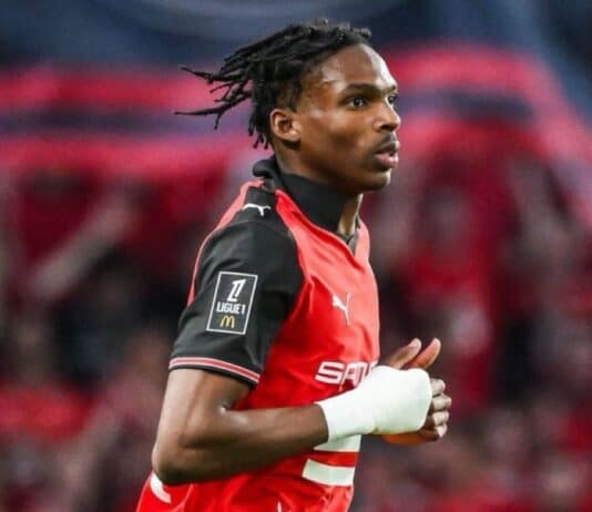 ليفربول يُعلن رسمياً صفقة المدافع الفرنسي جيريمي جاكيه.. انضمام صيفي بـ72 مليون يورو ليفربول يضم جيريمي جاكيه من رين بـ72 مليون يورو