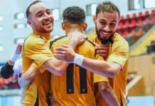 اتحاد تواركة يُسحق نهضة بنمسيك بسداسية ويُعزز صدارته في بطولة القسم الأول داخل القاعة اتحاد تواركة يسحق بنمسيك 6-1 ويبتعد بالصدارة