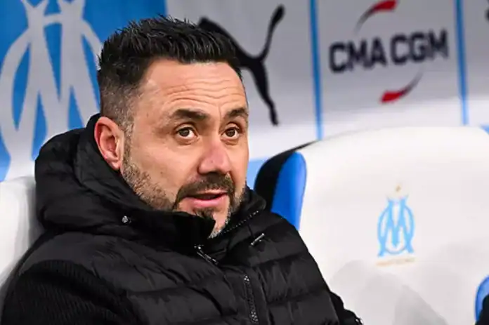 مارسيليا يُنهي تعاقد دي زيربي بالتراضي