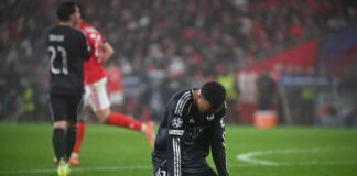 كيليان مبابي يواجه أزمة خطيرة في الركبة.. هل يغيب عن كأس العالم 2026؟ مبابي يعاني من إصابة خطيرة في الركبة.. خطر غيابه عن مونديال 2026