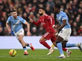 ليفربول يخسر الكلاسيكو في الوقت القاتل.. سيتي ينتزع الفوز 2-1 ويُبقي الصراع على اللقب مشتعلًا سيتي يفوز 2-1 على ليفربول في الوقت القاتل بركلة جزاء