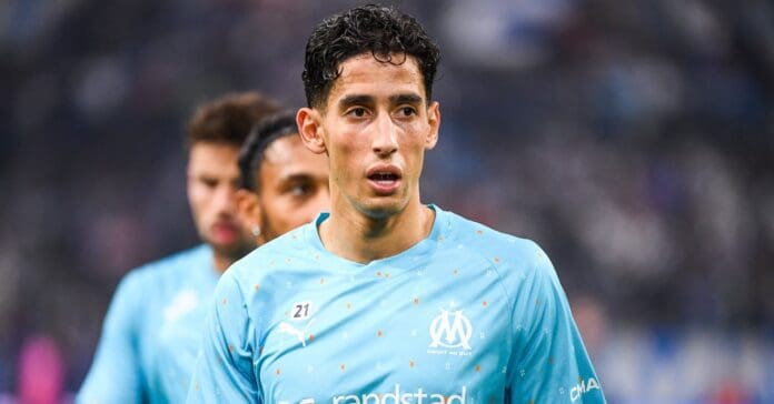 نايف أكرد يخضع لعملية جراحية ويغيب عن الملاعب