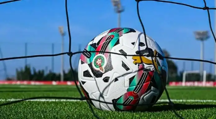 الجولة 15: صدامات حاسمة بين الصدارة والقاع في البطولة الوطنية