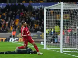 محمد صلاح يُنهي صيامه التهديفي في البريميرليغ بعد 4 أشهر صلاح يُسجل أول أهدافه في البريميرليغ منذ 4 أشهر