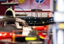 فيراري تفاجئ الفورمولا 1 بتحديث جريء قبل سباق الصين بجناح “ماكارينا” المبتكر فيراري تقدم جناحاً مبتكراً قبل جائزة الصين الكبرى