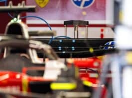 فيراري تفاجئ الفورمولا 1 بتحديث جريء قبل سباق الصين بجناح “ماكارينا” المبتكر فيراري تقدم جناحاً مبتكراً قبل جائزة الصين الكبرى