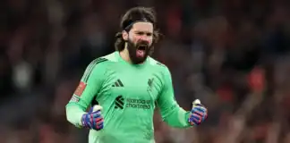 إنتر ميلان يدخل السباق على أليسون بيكر.. صراع إيطالي على حارس ليفربول الأول إنتر ينافس يوفنتوس على أليسون بيكر من ليفربول