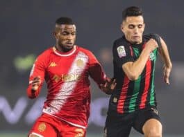 الجيش الملكي يُسقط الوداد في عقر داره.. زياش يعود بصاروخية ويُنقذ ماء الوجه الجيش يُسقط الوداد 2-1.. زياش يُنقذ ماء الوجه بهدف عالمي