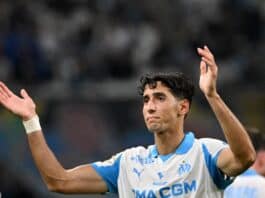 إصابة نايف أكرد تربك حسابات مارسيليا والمنتخب المغربي قبل مونديال 2026 إصابة نايف أكرد تثير الشكوك قبل كأس العالم 2026